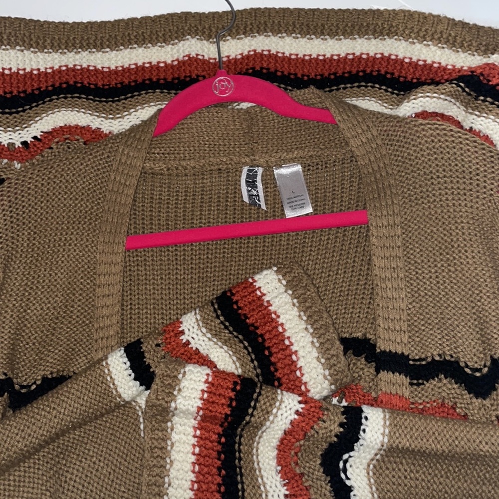 BKE Cardigan - Picture 3 of 3